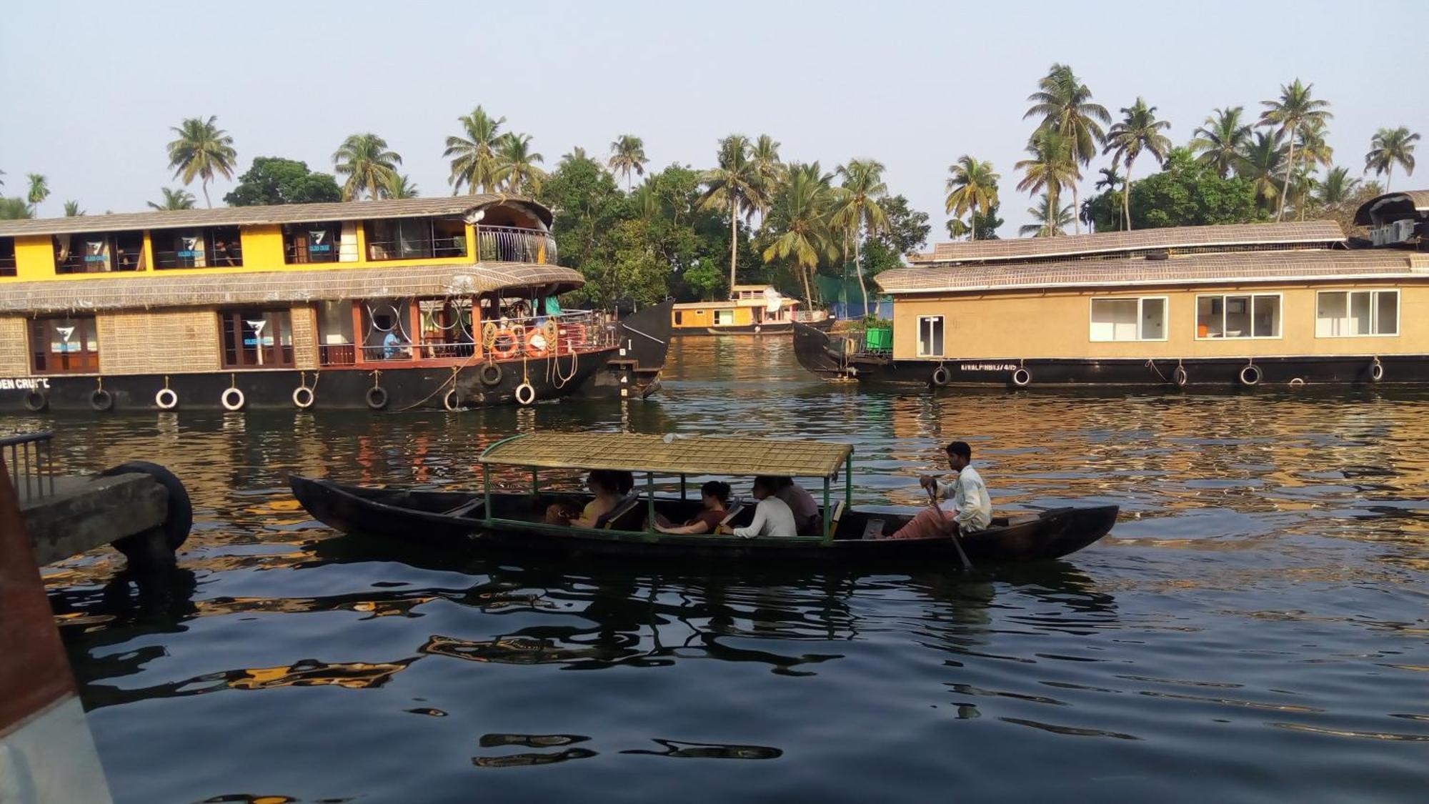 Sea Breeze Beach Home Stay Alappuzha Exterior foto